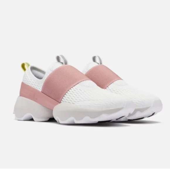 Sorel Shoes - Sorel Size 8 Kinetic Impact Strap White Pink Slip-on Float
Sneaker DUAL IMPACT